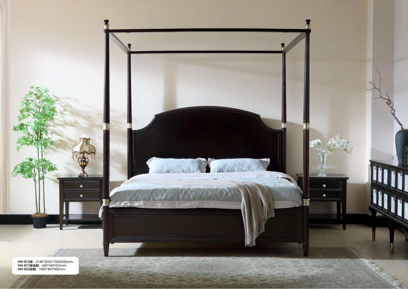 Hartwell Sideboard — Sideboard from the Hartwell series